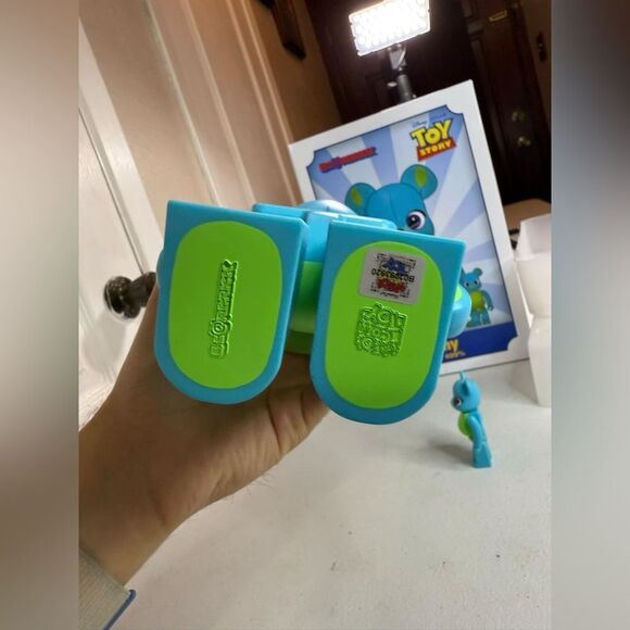 Bearbrick x Disney Pixar Toy Story 4 BUNNY 100% & 400% Set Be@rbrick - Picture 4 of 10